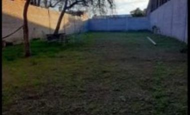 SE VENDE CASA CON GALPON ZONA PARQUE GAZZANO