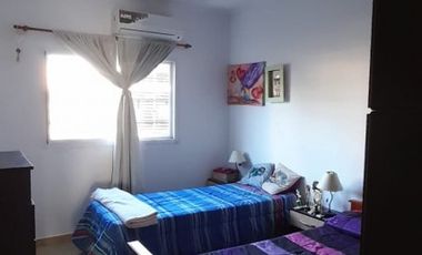 VENTA - CASA 3 HABITACIONES - BARRIO LOS CEDROS