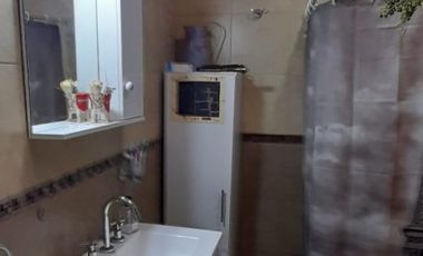 VENTA - CASA 3 HABITACIONES - BARRIO LOS CEDROS
