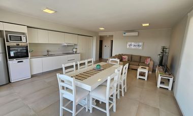 Excelente departamento de 4 ambientes zona Centro/Playa