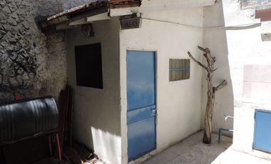 Duplex 3 Amb. frente a plaza Malvinas argentinas