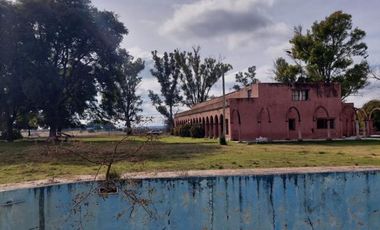 Hermoso campo con casco antiguo estilo Colonial