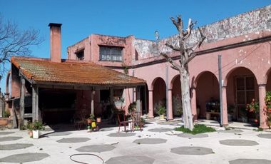 Hermoso campo con casco antiguo estilo Colonial