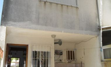 Duplex 2 Amb sobre calle principal