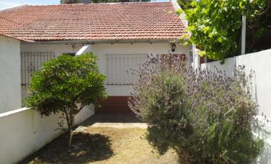 Duplex 2 Amb sobre calle principal