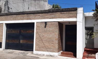 VENTA - CASA 3 HABITACIONES - ZONA BOULEVARES