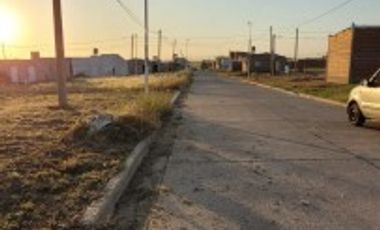 VENTA de CASA - LOTEO SOLVENCIA, SAN BENITO