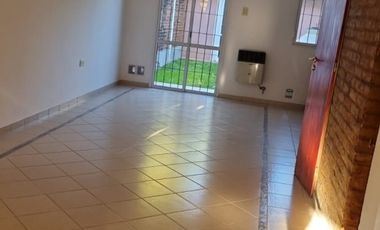 VENTA - DUPLEX - ZONA BARRIO PARACAO
