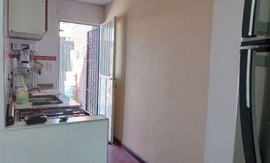 VENTA - CASA 2 HABITACIONES - ZONA GARRIGO Y PROVINCIAS UNIDAS