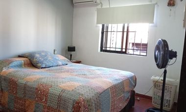 VENTA - CASA 2 HABITACIONES - ZONA GARRIGO Y PROVINCIAS UNIDAS