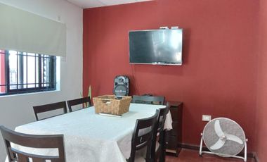 VENTA - CASA 2 HABITACIONES - ZONA GARRIGO Y PROVINCIAS UNIDAS