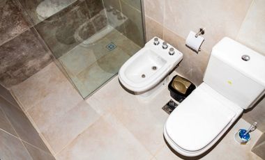 DEPARTAMENTO 1 DORMITORIO POR ESCALERA, ZONA SUR