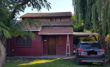 Casa en venta - 2 Dormitorios 1 Baño - 248Mts2 - Mar del Plata