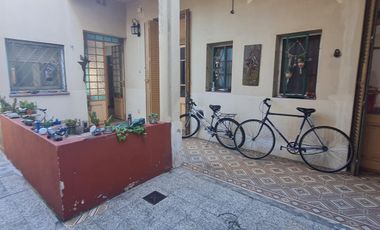 Casa Estilo Chorizo en Venta a Pasos de Av. Mitre- En Venta