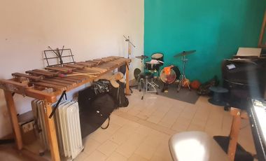 Casa Estilo Chorizo en Venta a Pasos de Av. Mitre- En Venta