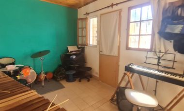 Casa Estilo Chorizo en Venta a Pasos de Av. Mitre- En Venta
