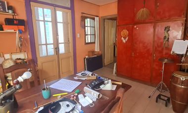 Casa Estilo Chorizo en Venta a Pasos de Av. Mitre- En Venta