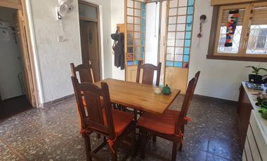 Casa Estilo Chorizo en Venta a Pasos de Av. Mitre- En Venta