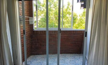 Departamento en ALQUILER de 2 dormis c/cochera desc. 9 y 59