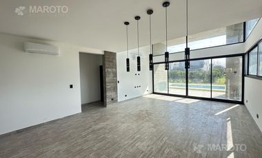 CASA EN VENTA EN BARRIO PUERTOS DEL LAGO ARAUCARIAS - MAROTO PROPIEDADES