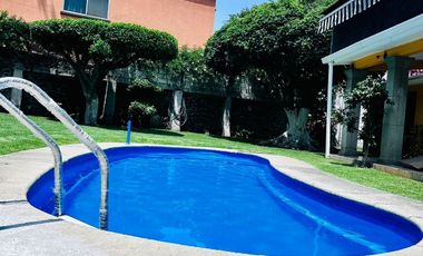 Casa con alberca en renta