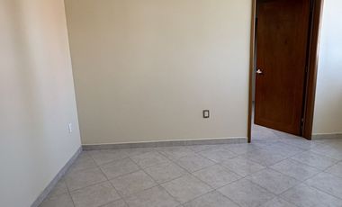 CASA EN RENTA PRIVADA ZONA VISTA REAL. 2