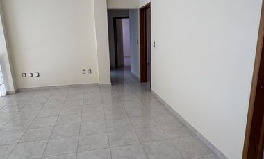 CASA EN RENTA PRIVADA ZONA VISTA REAL. 2