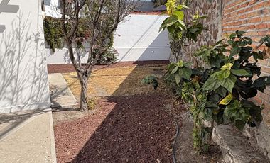 CASA EN RENTA PRIVADA ZONA VISTA REAL. 2