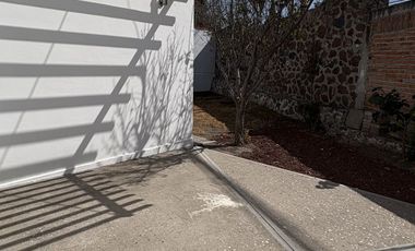 CASA EN RENTA PRIVADA ZONA VISTA REAL. 2