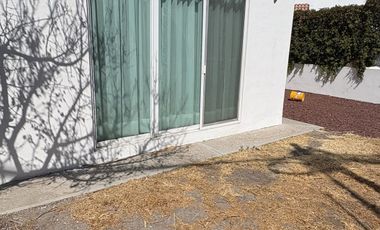 CASA EN RENTA PRIVADA ZONA VISTA REAL. 2