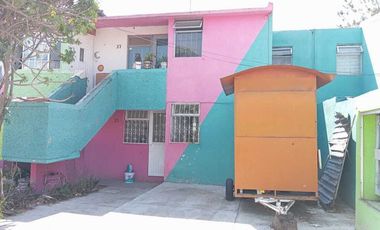 Casa duplex ubicada en Fracc. Rafael Carrillo a un costado del estadio Morelos
