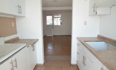 Casa duplex ubicada en Fracc. Rafael Carrillo a un costado del estadio Morelos