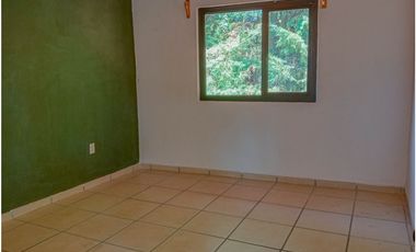 CASA CON JARDIN EN RENTA EN ACATITLAN