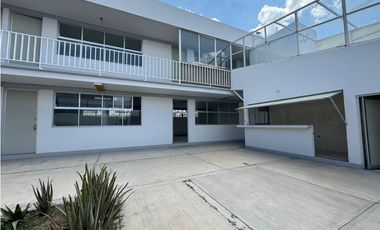 Oficinas en renta Arboledas de Loma Bella