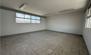 Oficinas en renta Arboledas de Loma Bella