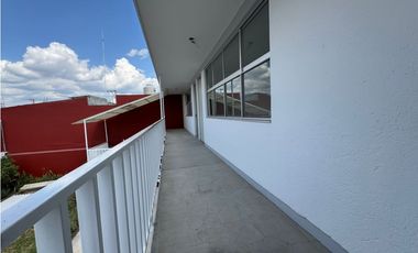 Oficinas en renta Arboledas de Loma Bella