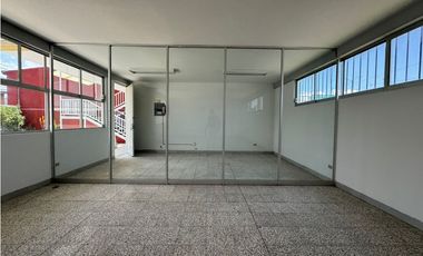 Oficinas en renta Arboledas de Loma Bella