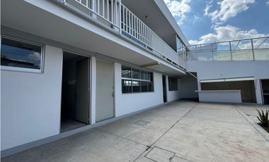 Oficinas en renta Arboledas de Loma Bella