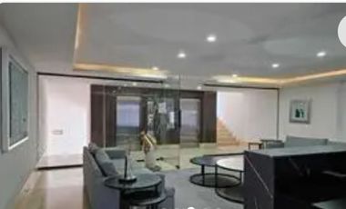 OFICINA PISO 2 EN VENTA LA RESERVA EL CAMPANARIO QUERETARO