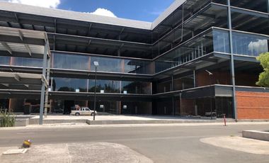 OFICINA PISO 2 EN VENTA LA RESERVA EL CAMPANARIO QUERETARO