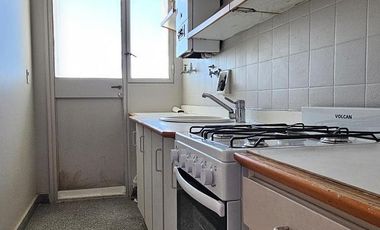 Departamento en alquiler  Martinez monoambiente piso alto