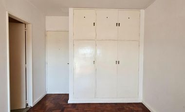 Departamento en alquiler  Martinez monoambiente piso alto