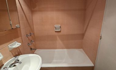 Departamento en alquiler  Martinez monoambiente piso alto