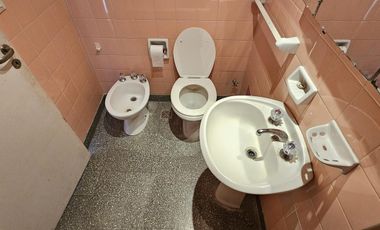 Departamento en alquiler  Martinez monoambiente piso alto