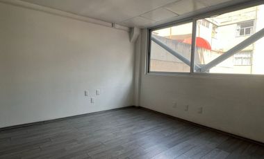 Renta Excelente Oficina en la Cuauhtémoc