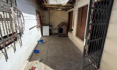 Casa 3 amb en venta barrio Santa Rita