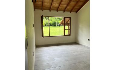 Magnifica casa finca en la Ceja Antioquía Vendo