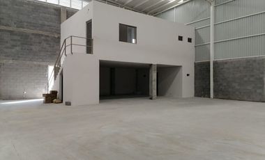 RENTA DE BODEGAS 1,172M2 LA FE