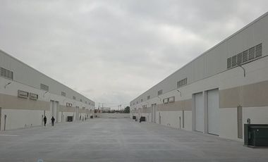 RENTA DE BODEGAS 1,172M2 LA FE