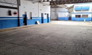GALPON - DEPOSITO - OFICINA Mendez 3900 - Munro